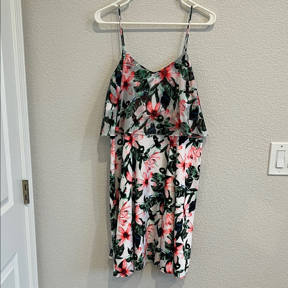 Vince Camuto 10 Hawaiian tropical dress, vacation